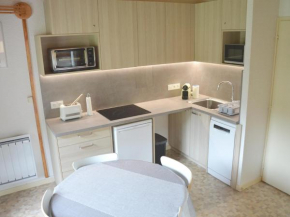Appartement lumineux, 6 personnes avec balcon, parking, WiFi à 900m du centre de Châtel - FR-1-198-233